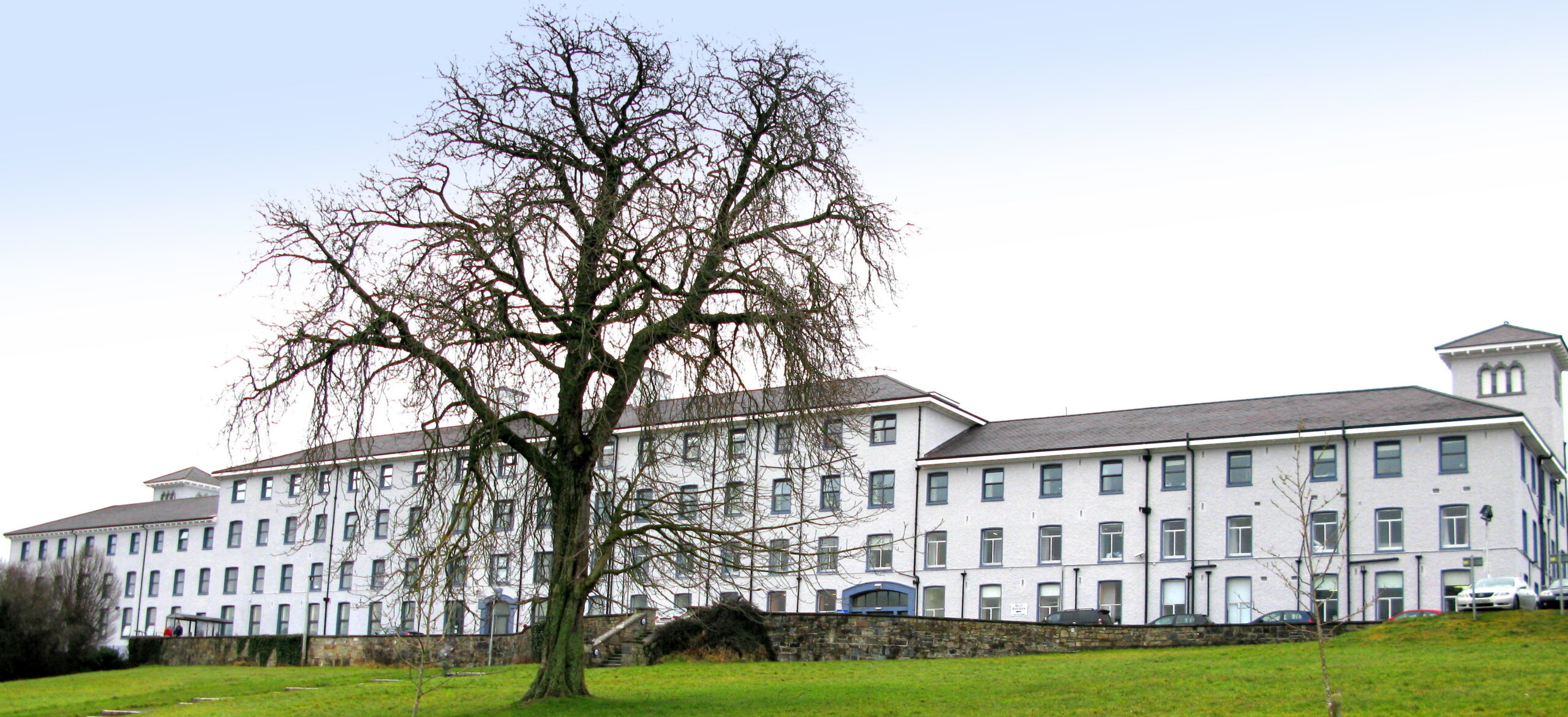 March 2023: AMAU Refurbishment underway at Tipperary University Hospital